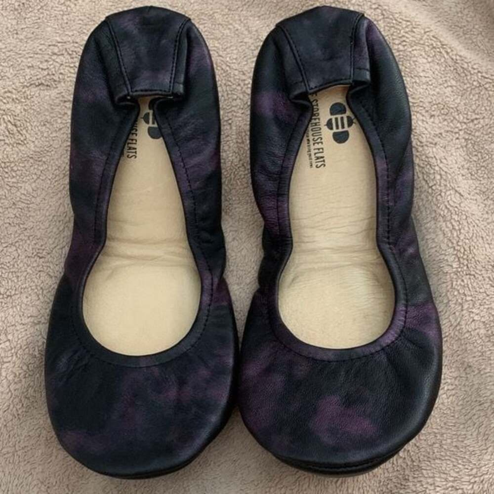 The Storehouse Flats Mystical Midnight Kiss Size 10